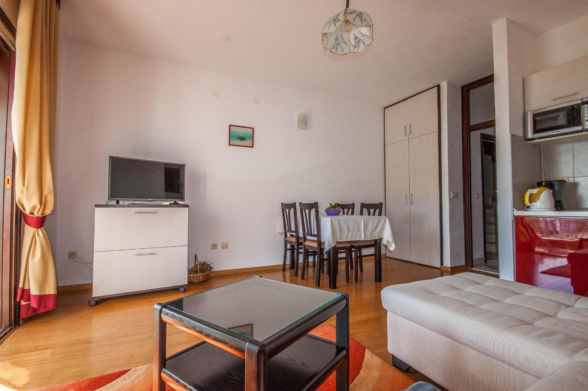 Apartments Rosanda Pakostane Exterior photo