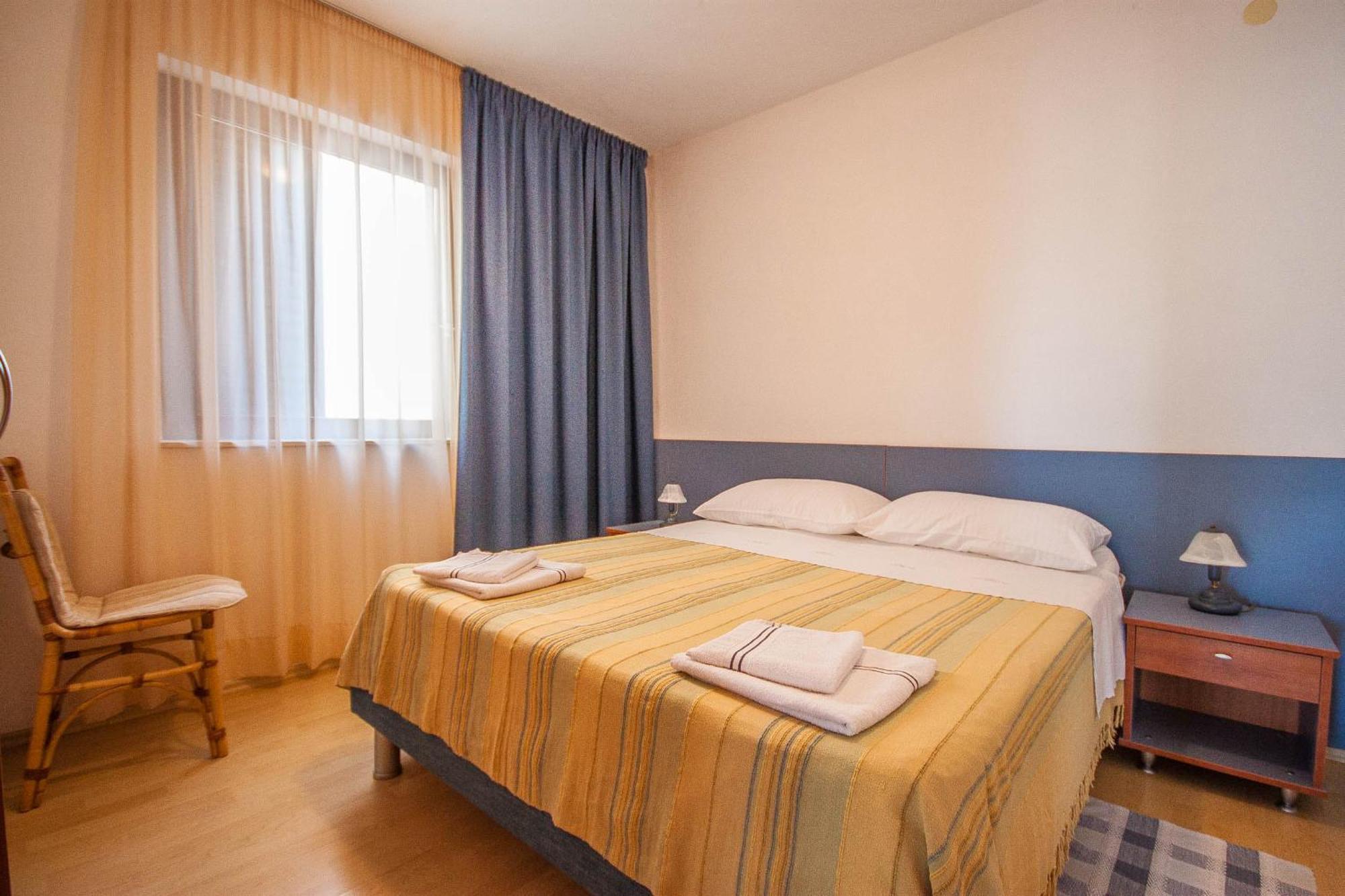 Apartments Rosanda Pakostane Exterior photo